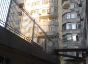 İcarəyə verilir 4 otaqlı 190 m2 yeni tikili Dövlət Statistika Komitəsi