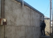 Satılır 4 otaqlı 120 m2 həyət evi İnşaatçılar m.