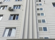 Satılır 4 otaqlı 110 m2 köhnə tikili Yasamal parkı