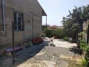 Satılır 2 otaqlı 300 m2 həyət evi Badamdar