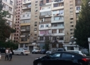 Satılır 1 otaqlı 40 m2 köhnə tikili 8 mkr