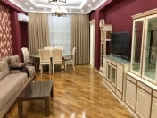 İcarəyə verilir 3 otaqlı 75 m2 yeni tikili Neftçilər m.