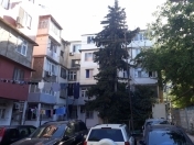 Satılır 1 otaqlı 30 m2 köhnə tikili Həzi Aslanov m.