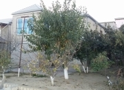 Satılır 6 otaqlı 240 m2 həyət evi Sulutəpə