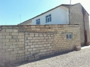 Satılır 4 otaqlı 100 m2 həyət evi Quba
