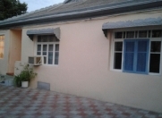 Satılır 4 otaqlı 120 m2 həyət evi Bərdə