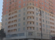 Satılır 2 otaqlı 71 m2 yeni tikili Tibb Universiteti