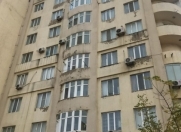 Satılır 2 otaqlı 96 m2 yeni tikili İnşaatçılar m.