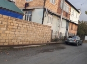 Satılır 3 otaqlı 70 m2 köhnə tikili Zaqatala