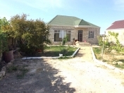 Satılır 4 otaqlı 150 m2 həyət evi Albalı
