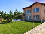 Satılır 4 otaqlı 260 m2 bağ evi Mərdəkan