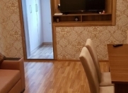 İcarəyə verilir 3 otaqlı 60 m2 köhnə tikili Memar Əcəmi m.