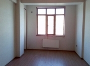 Satılır 2 otaqlı 65 m2 yeni tikili Bayıl