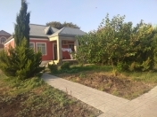 İcarəyə verilir 2 otaqlı 380 m2 bağ evi Buzovna