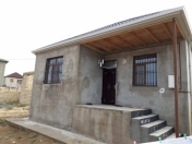 Satılır 3 otaqlı 81 m2 həyət evi Saray