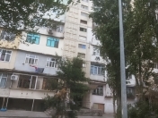 Satılır 1 otaqlı 40 m2 köhnə tikili İnşaatçılar m.