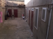 İcarəyə verilir 3 otaqlı 30 m2 həyət evi Saray