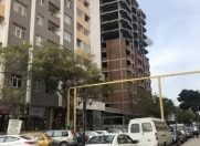 Satılır 2 otaqlı 65 m2 yeni tikili Qara Qarayev m.
