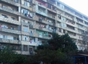 Satılır 5 otaqlı 120 m2 köhnə tikili Həzi Aslanov m.