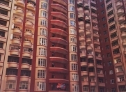 İcarəyə verilir 8 otaqlı 800 m2 yeni tikili Badamdar