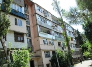 Satılır 2 otaqlı 40 m2 köhnə tikili Neftçilər m.