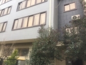 Satılır 2 otaqlı 60 m2 köhnə tikili 8 mkr