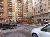 Satılır 4 otaqlı 180 m2 yeni tikili İnşaatçılar m.