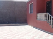 Satılır 3 otaqlı 110 m2 həyət evi Binə