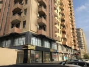 Satılır 3 otaqlı 137 m2 yeni tikili Qələbə dairəsi