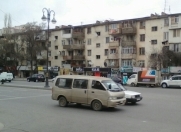 Satılır 1 otaqlı 31 m2 köhnə tikili İnşaatçılar m.