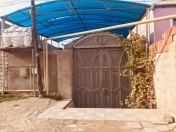 Satılır 3 otaqlı 76 m2 həyət evi Köhnə Günəşli