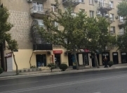 Satılır 3 otaqlı 63 m2 köhnə tikili Rusiya səfirliyi