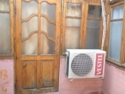 İcarəyə verilir 2 otaqlı 30 m2 həyət evi Nizami m.