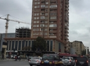 Satılır 3 otaqlı 120 m2 yeni tikili Tibb Universiteti