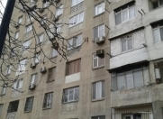 İcarəyə verilir 3 otaqlı 86 m2 köhnə tikili Heydər Əliyev Mərkəzi