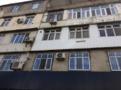 Satılır 2 otaqlı 53 m2 köhnə tikili Ayna Sultanova heykəli