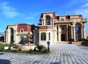 Satılır 10 otaqlı 2800 m2 villa Şüvəlan