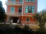 Satılır 5 otaqlı 285 m2 həyət evi Lökbatan