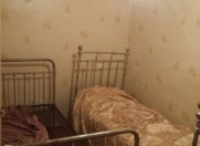İcarəyə verilir 4 otaqlı 100 m2 köhnə tikili Nizami m.