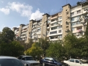 Satılır 2 otaqlı 60 m2 köhnə tikili 8 mkr
