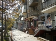 Satılır 3 otaqlı 70 m2 obyekt Elmlər Akademiyası m.