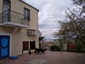 Satılır 6 otaqlı 200 m2 həyət evi 20-ci sahə