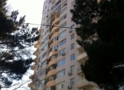 Satılır 3 otaqlı 150 m2 yeni tikili İnşaatçılar m.