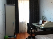 Satılır 4 otaqlı 108 m2 köhnə tikili Sahil