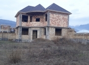 Satılır 5 otaqlı 600 m2 həyət evi Şəki