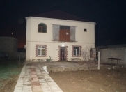 Satılır 6 otaqlı 200 m2 həyət evi Binə