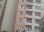 İcarəyə verilir 3 otaqlı 200 m2 yeni tikili Şah İsmayıl Xətai m.