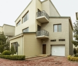 Satılır 7 otaqlı 381 m2 villa Şıxov