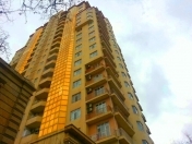 İcarəyə verilir 3 otaqlı 190 m2 yeni tikili Sahil m.