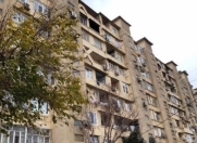 Satılır 3 otaqlı 85 m2 köhnə tikili 8 mkr